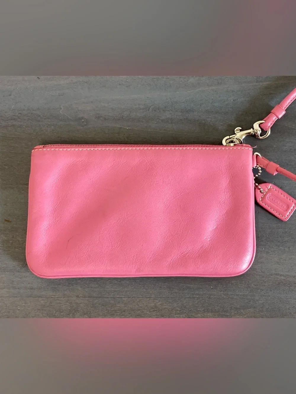 Vintage Y2K Coach Pink Soho Skinny Leather Wristlet Wallet